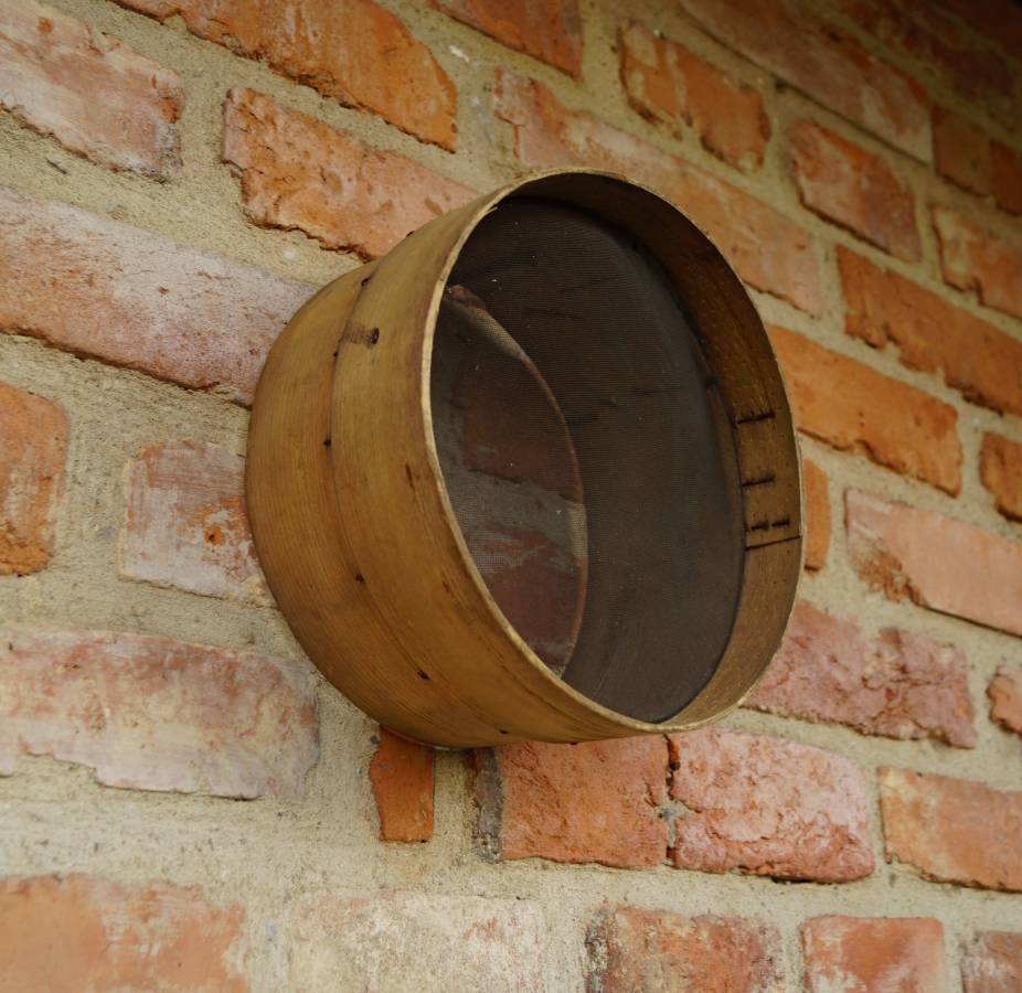 Menší síto, průměr 23 cm