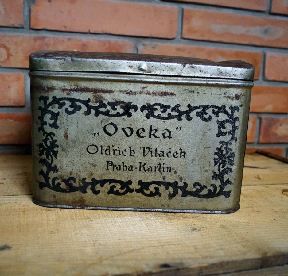 Starožitná plechová krabice OVEKA
