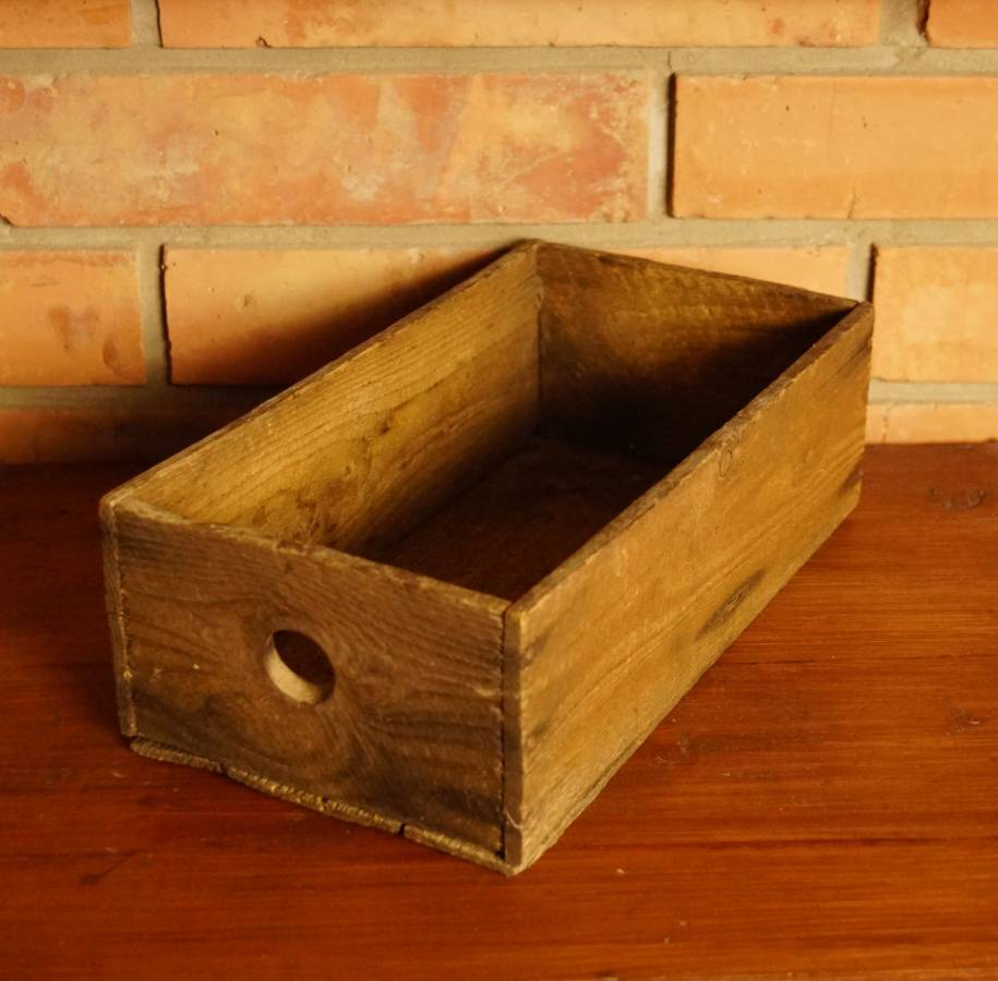 Dřevěná krabička
