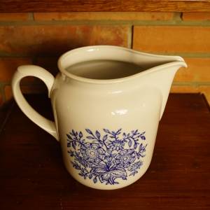 Porcelánový džbán - modrý vzor