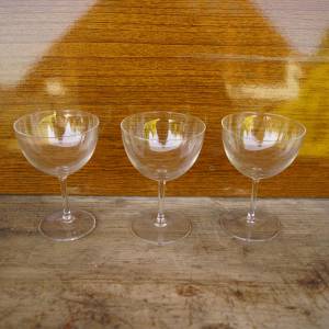 3 sklenice