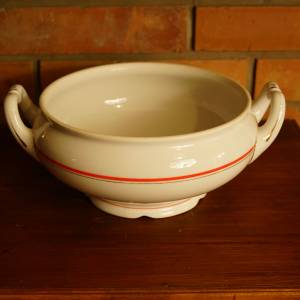 Stará porcelánová terina
