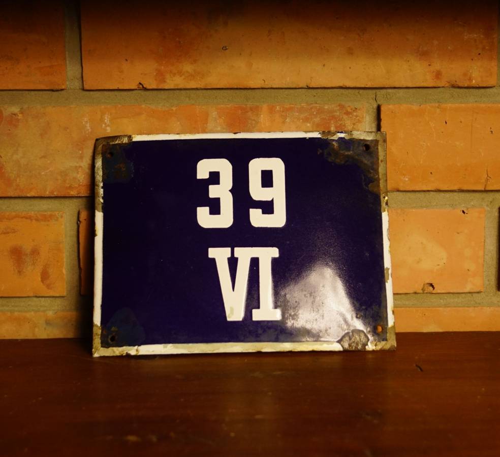 Plechová cedulka 39 VI