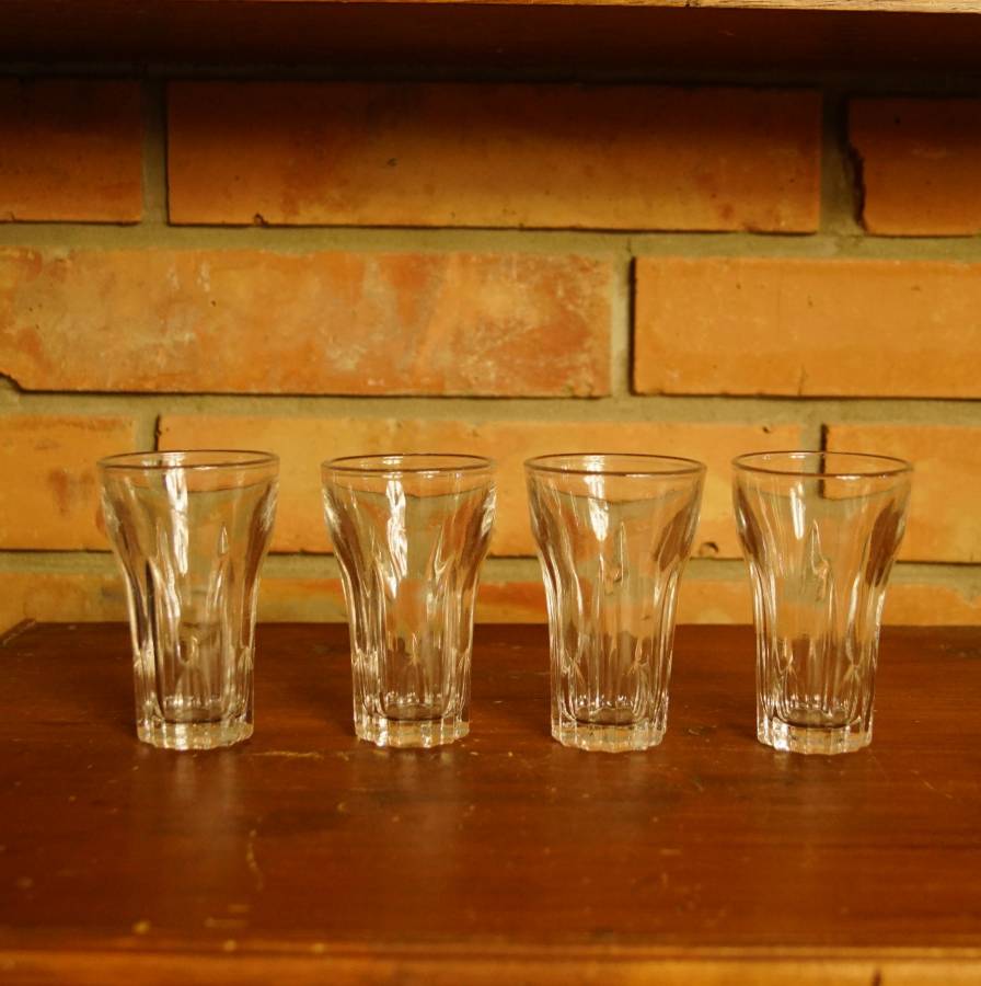 4 velké štamprle