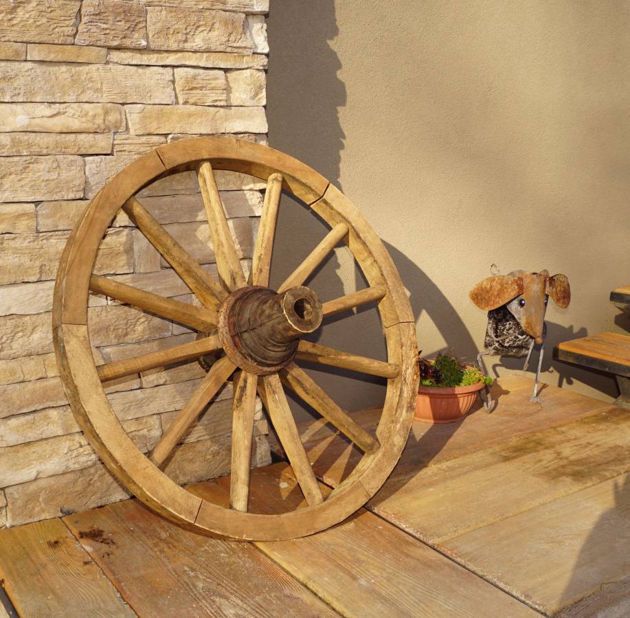 Krásné velké loukotové kolo pr. 94 cm