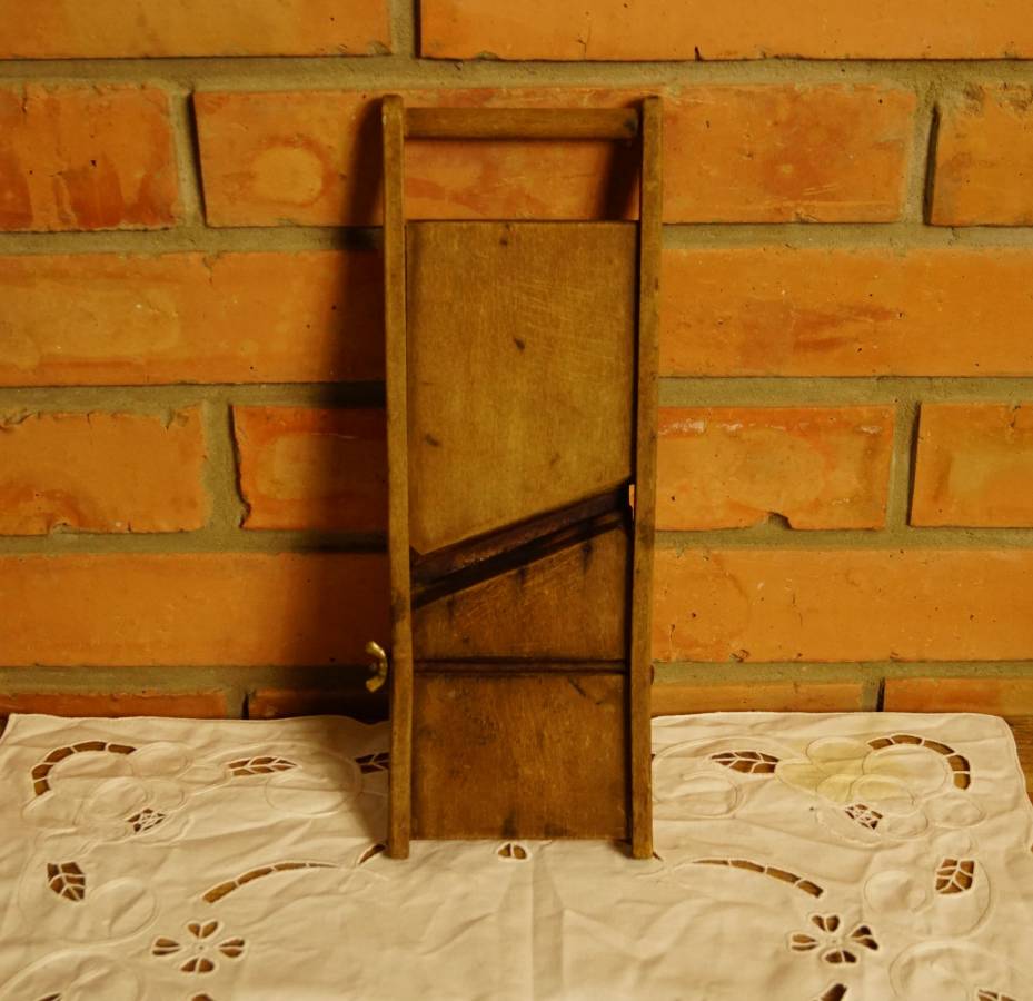 Dřevěné struhadlo 02