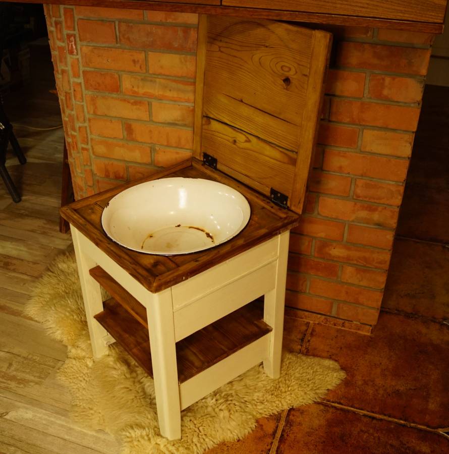 Štokrdle 38 po renovaci s lavorem