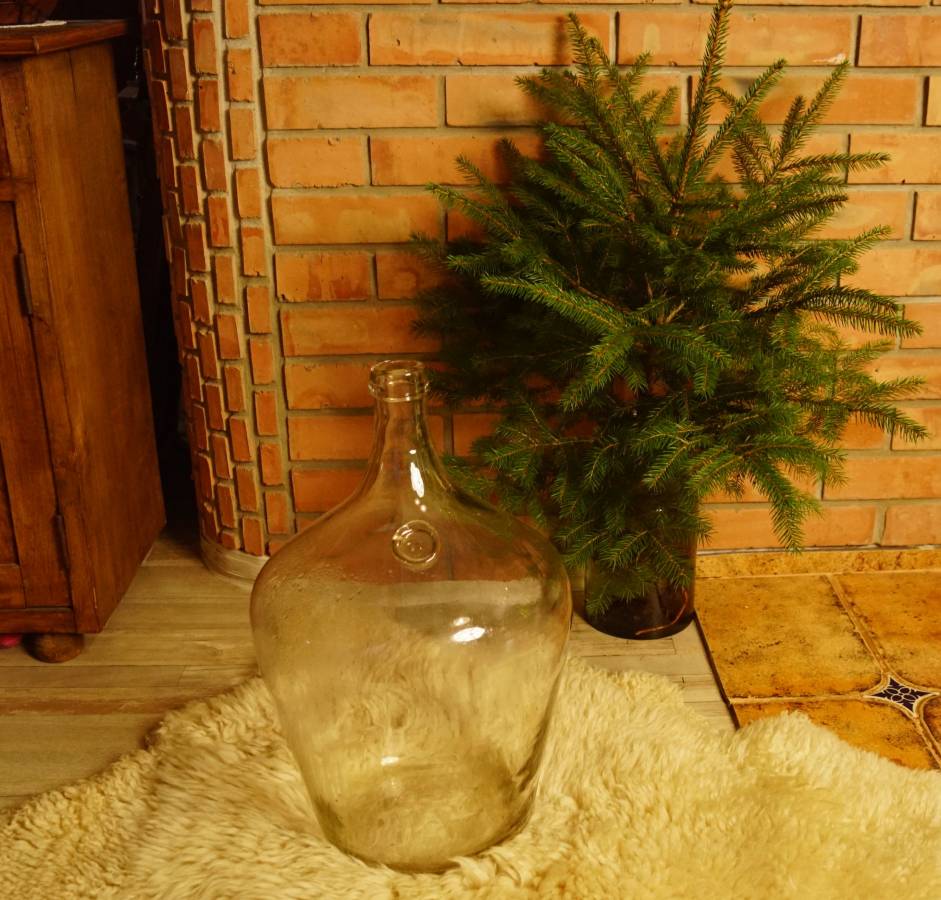 Buclatý demižon 15 l