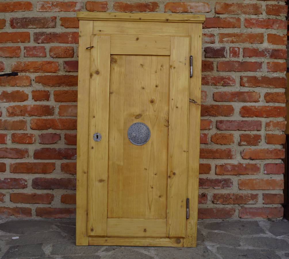 Stará dřevěná vařonka po renovaci