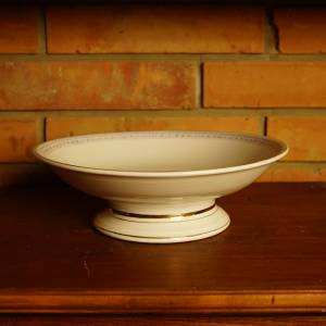 Porcelánový nástolec