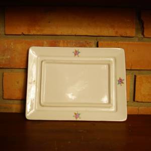 Porcelánový tácek na máslo