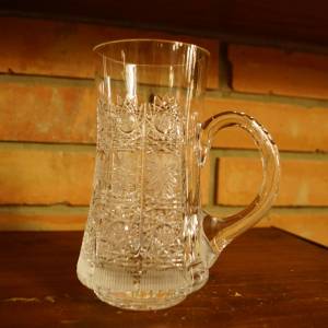 Broušený korbel