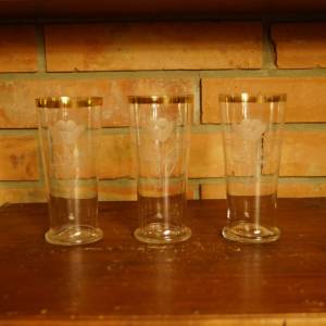 3 broušené sklenice