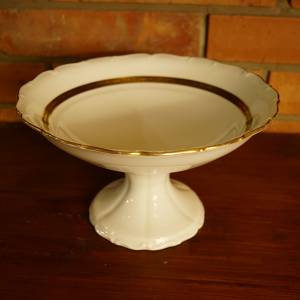 Porcelánový nástolec