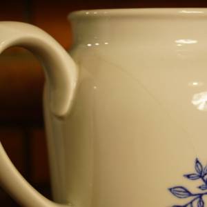 Porcelánový džbán