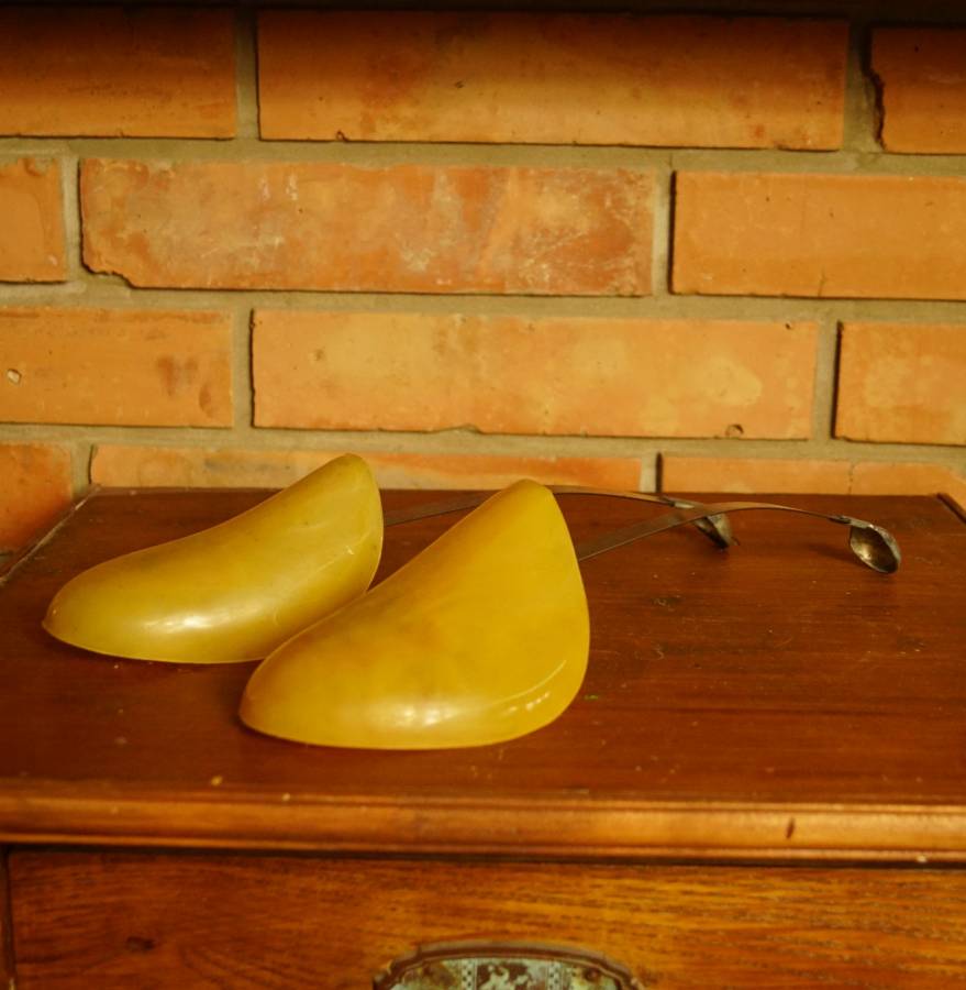 Kopyta - napínáky na boty