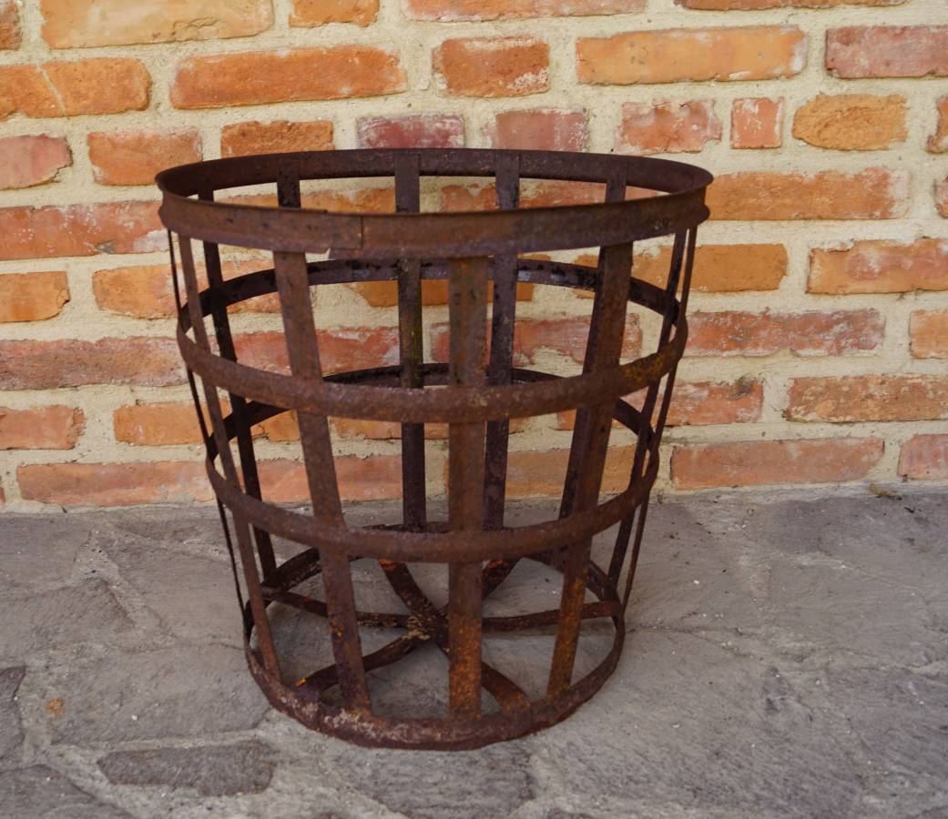 Železný koš 02