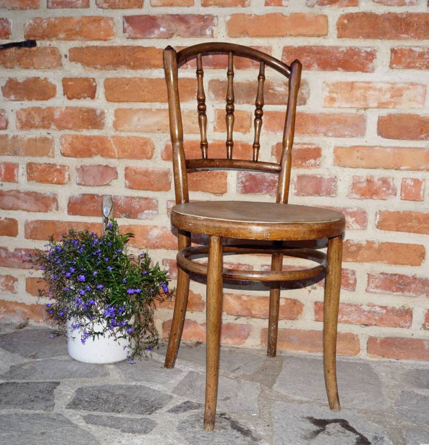 Stará Thonet židle