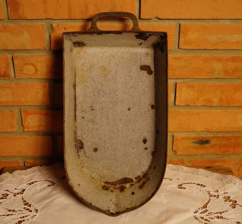 Litinový pekáč