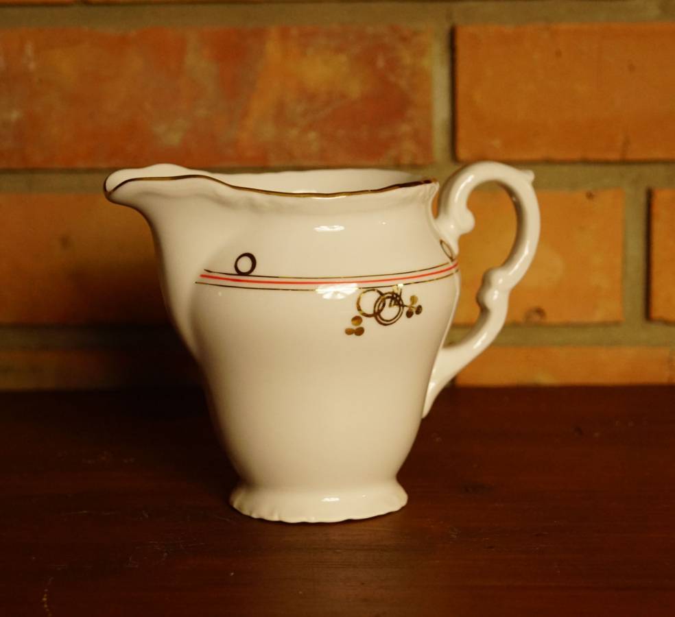 Porcelánová mléčenka
