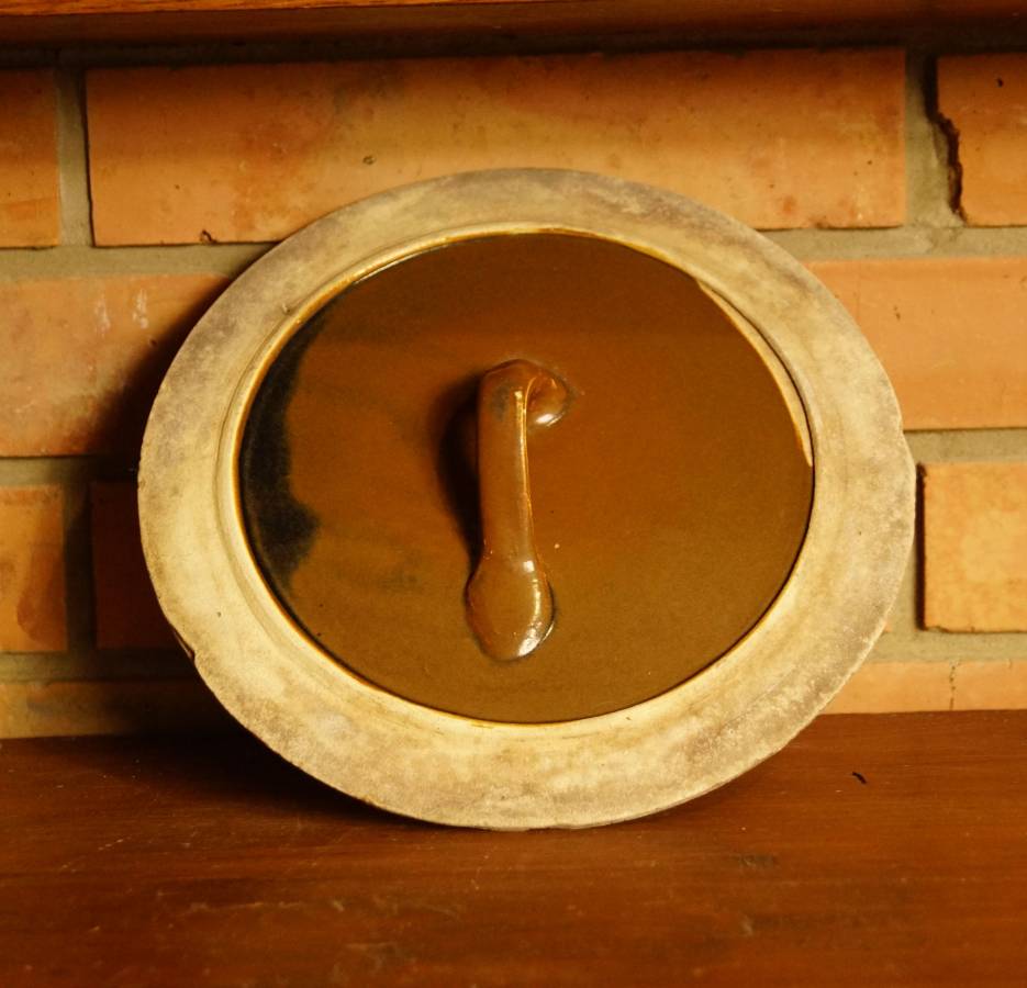 Kameninová poklice