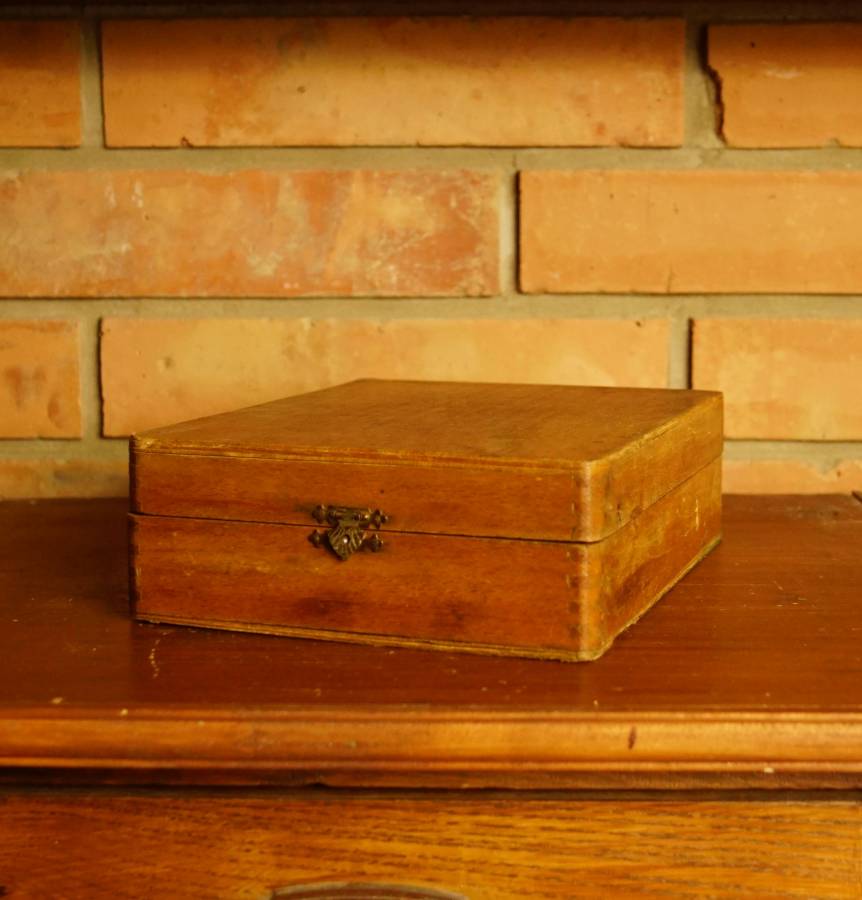 Dřevěná krabička