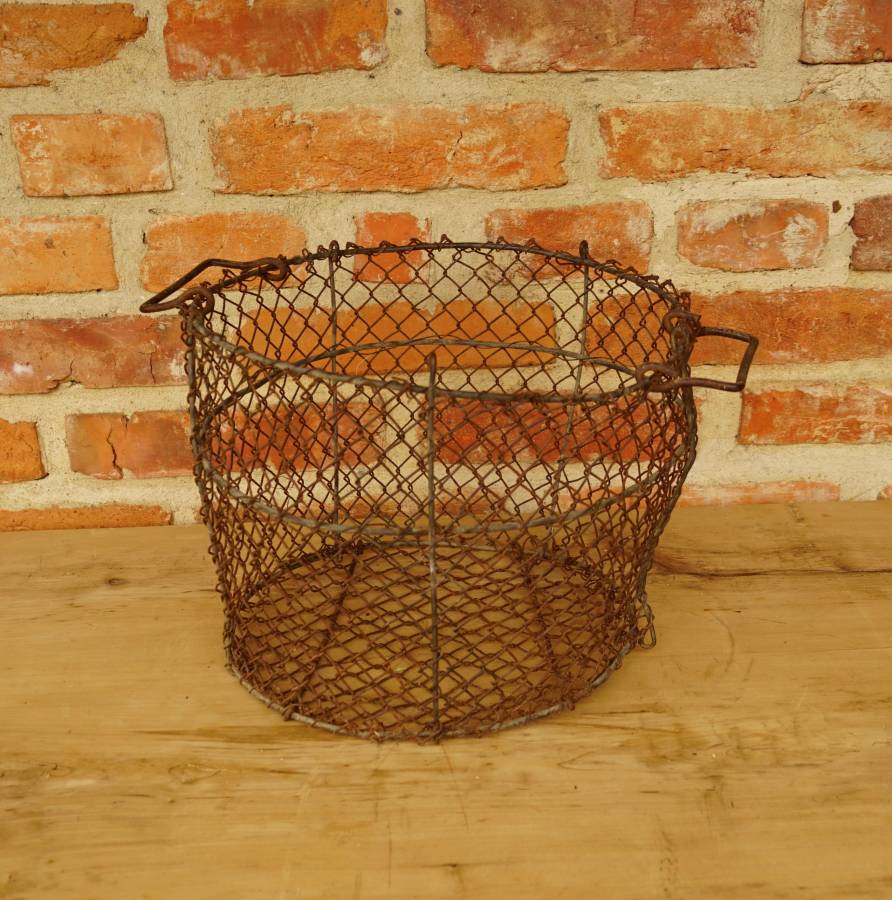 Drátěný proplétaný koš 