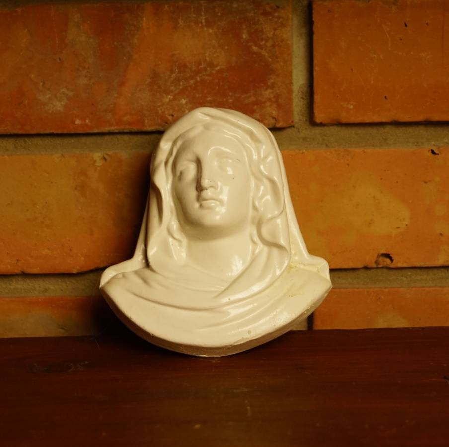 Soška panenky Marie