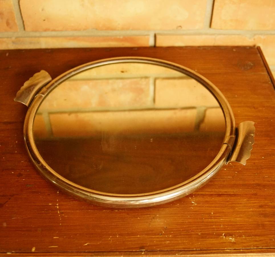 Zrcadlový tác