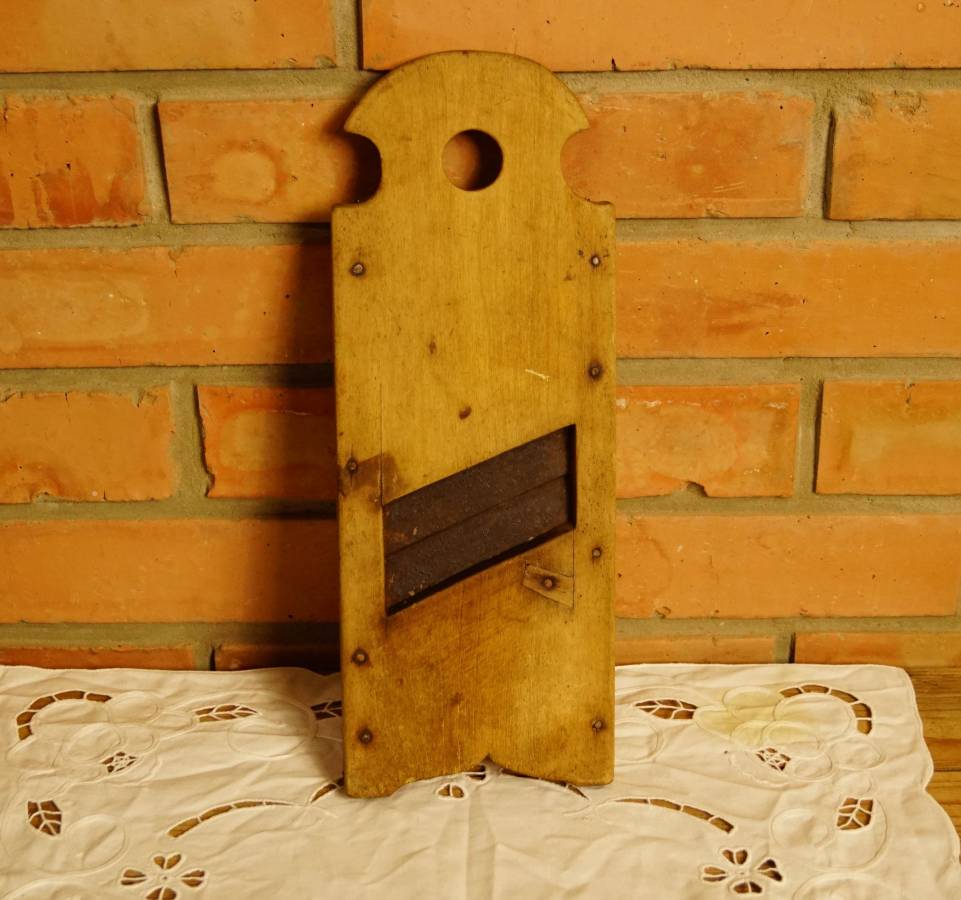 Dřevěné struhadlo 03