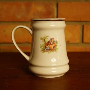 Porcelánová hrnek