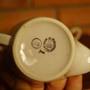 3 porcelánové kalíšky