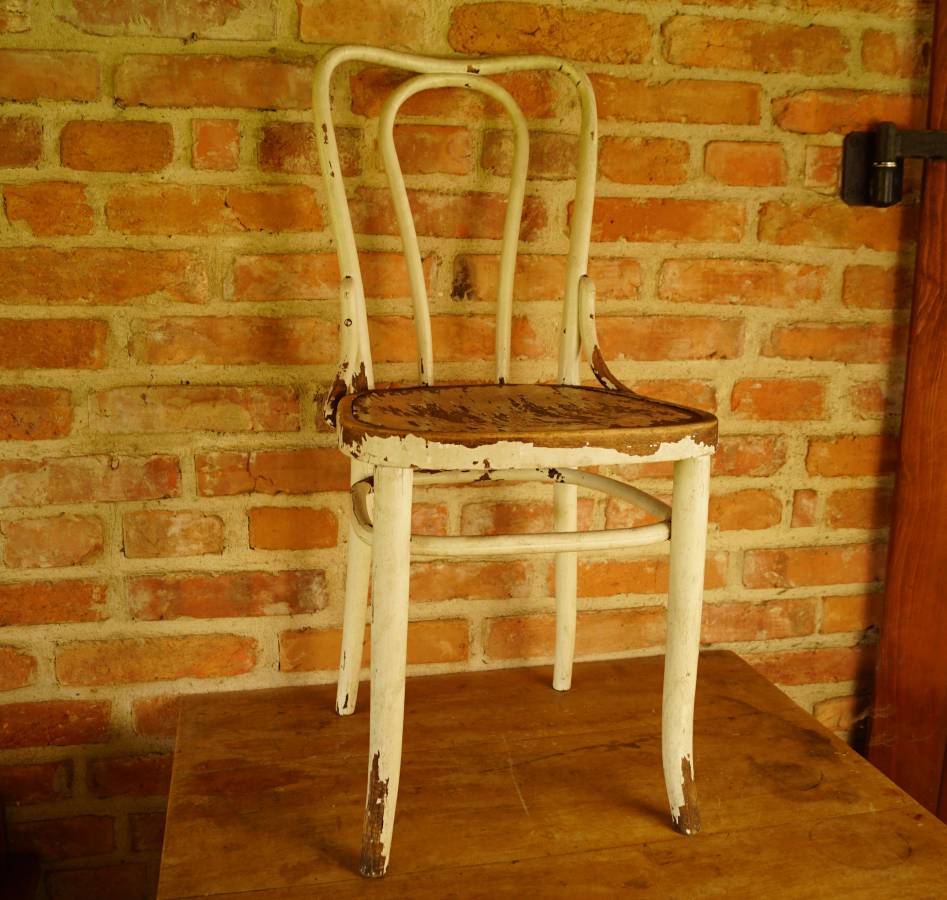 Stará židle Thonet
