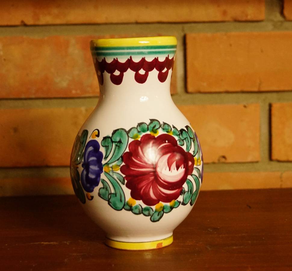 Malovaná slovácká váza