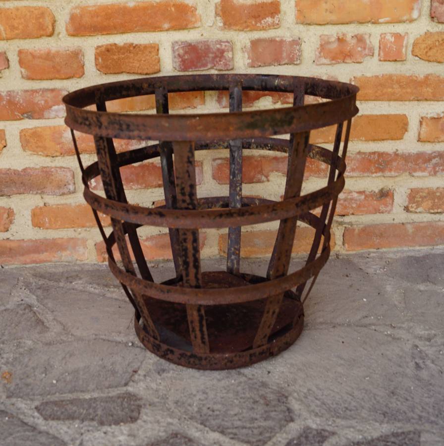 Železný koš 06