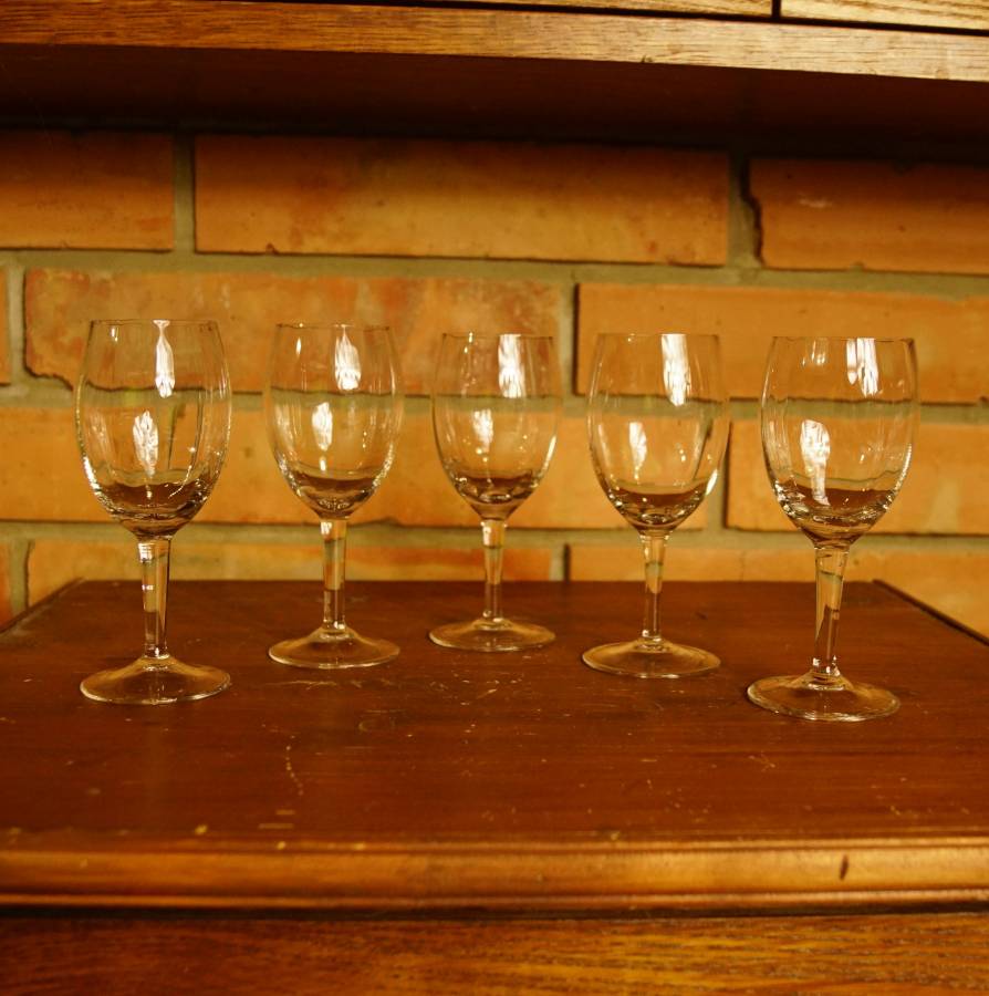 5 skleniček