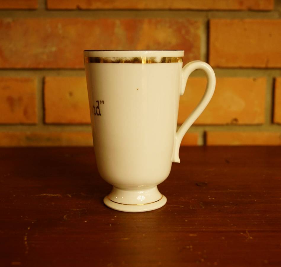 Porcelánový vyšší hrnek Karlsbad