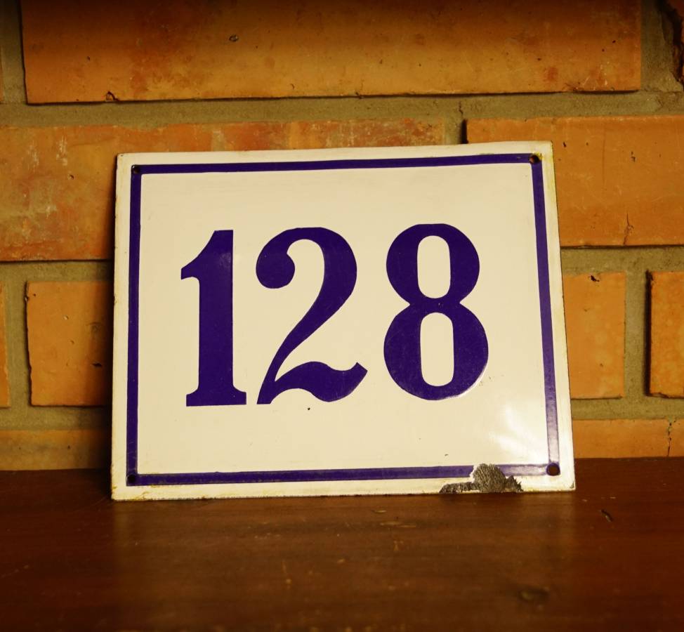 Smaltovaná cedulka č. 128