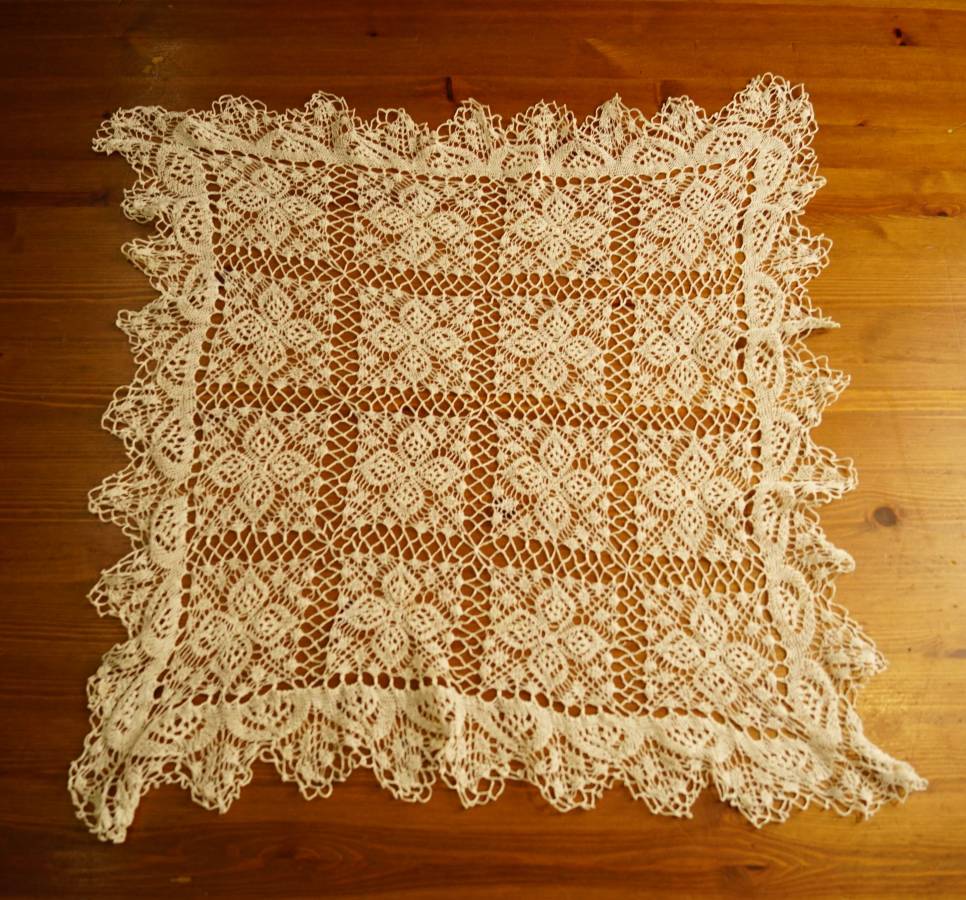 Krajková dečka /192.