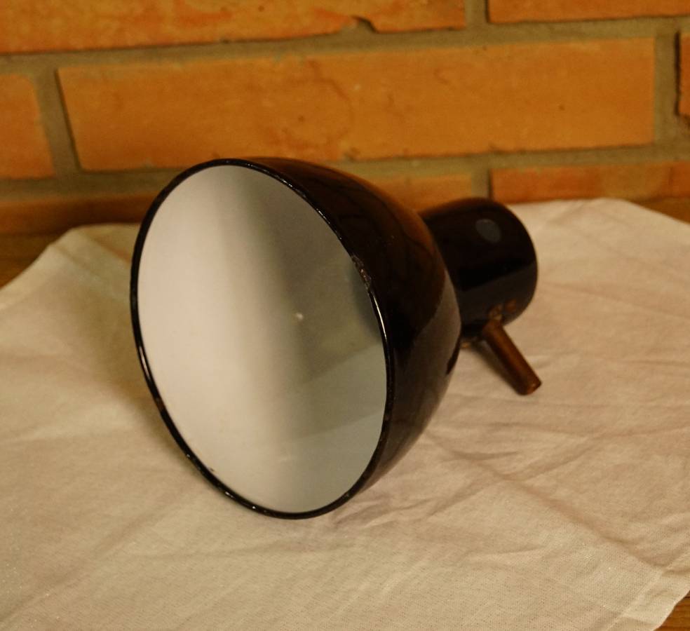 Smaltované stínidlo na lampu