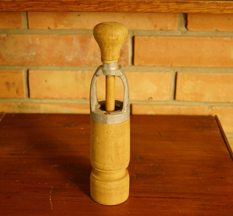 Špuntovačka 01