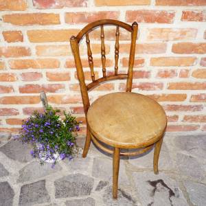 Stará Thonet židle