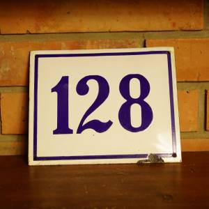 Smaltovaná cedulka č. 128