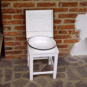 Mycí dřevěné štokrdle po renovaci 20