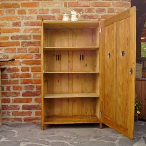 Vařonka - potravinová skříňka po renovaci