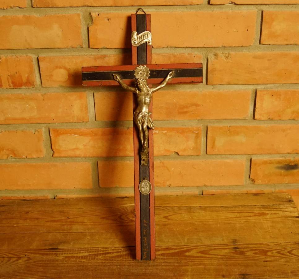 Kříž s Kristem