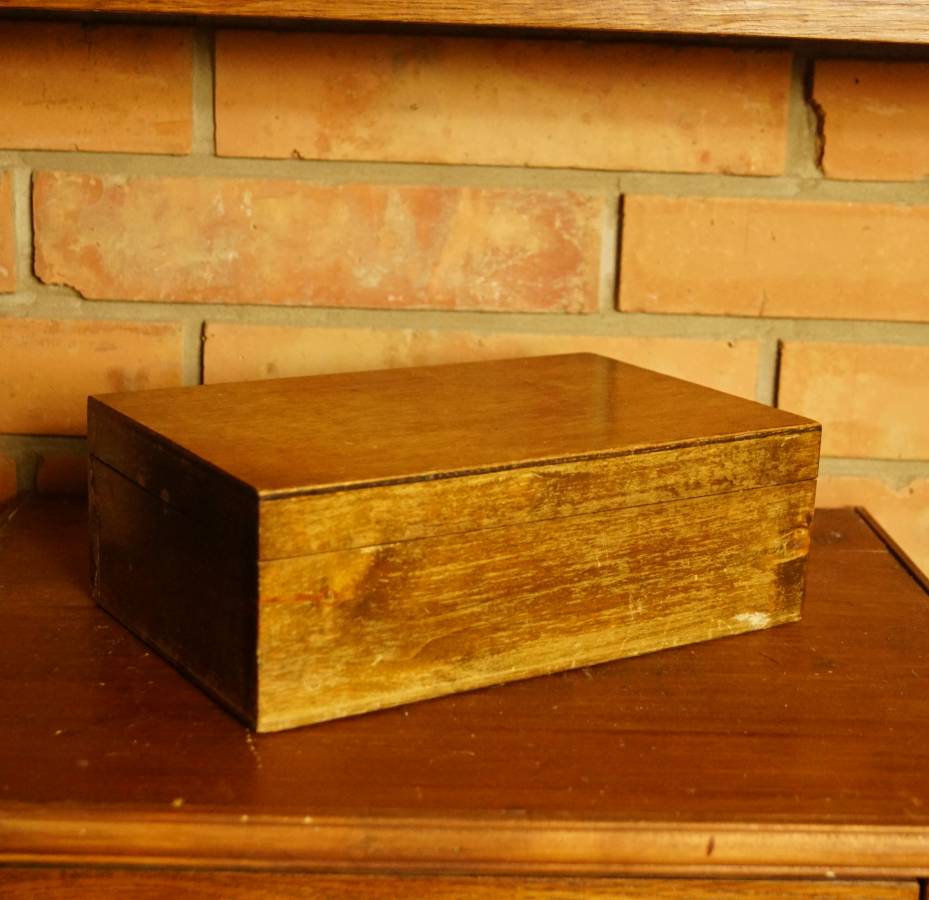 Dřevěná krabička