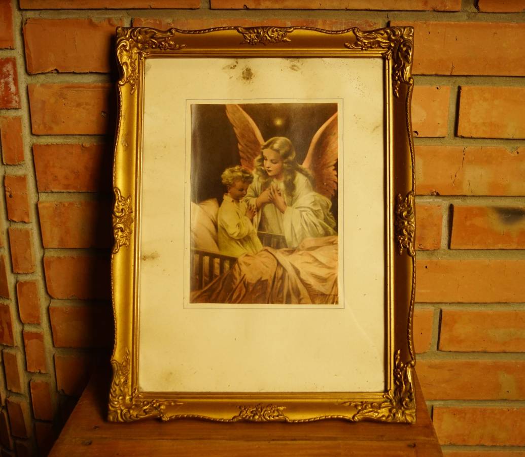 Zlatý rámeček s andělem 264.