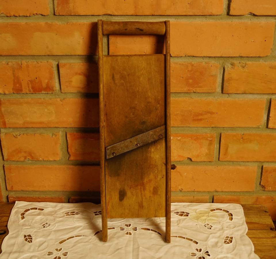 Dřevěné struhadlo 04