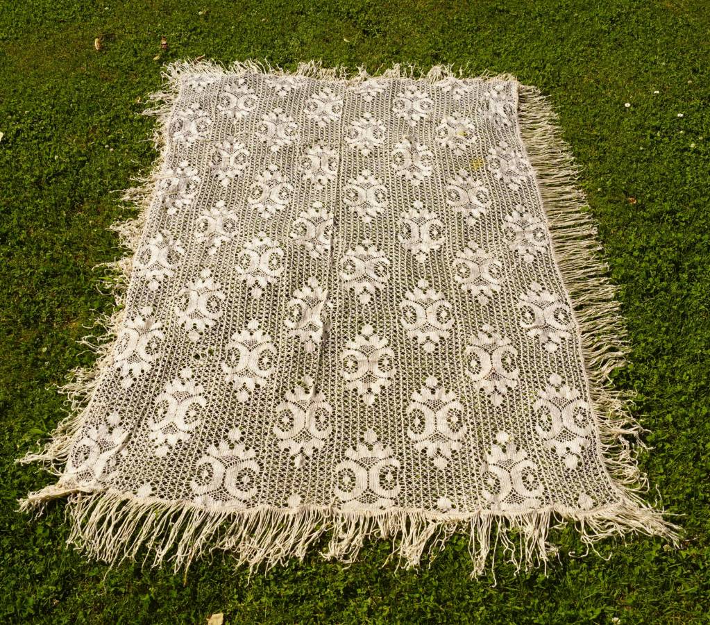Starý ubrus /63